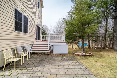 10 Moss St, Burlington, MA 01803 - Photo 39