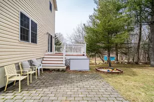 10 Moss St, Burlington, MA 01803 - Photo 39