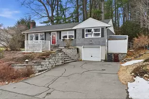 11 Laurel Terrace, Westfield, MA 01085 - Photo 1