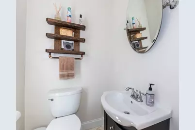 83 Saunders Rd, Norwood, MA 02062 - Photo 9