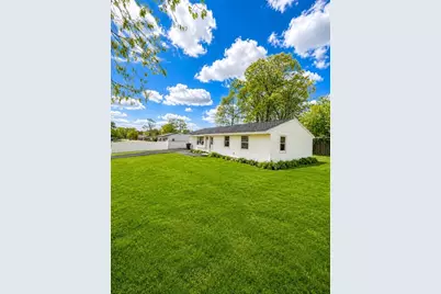 23 Dondi Rd, Brockton, MA 02302 - Photo 3