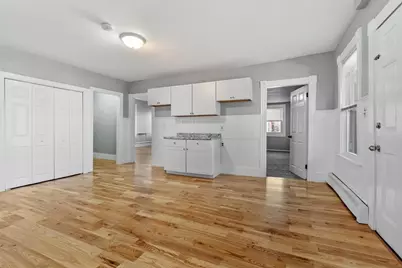 228 Daniels St, Fitchburg, MA 01420 - Photo 3