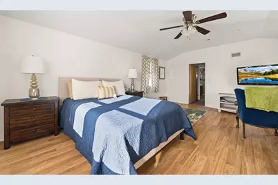 18 Belmont Pl, Brockton, MA 02301 - Photo 21