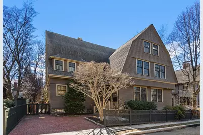 3 Berkeley Place, Cambridge, MA 02138 - Photo 1