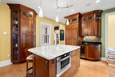 21 Avon Place, Arlington, MA 02474 - Photo 9