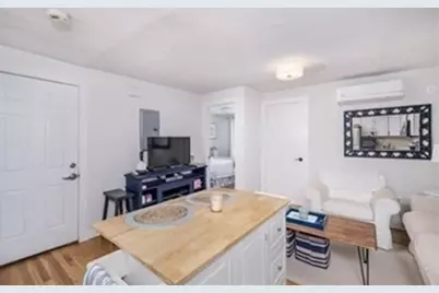 84 Emerson St #2, Boston, MA 02127 - Photo 3