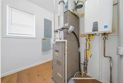 37 Frances St, Brockton, MA 02301 - Photo 25