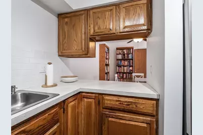 340 Sunderland Rd #28, Worcester, MA 01604 - Photo 15