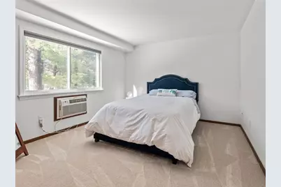 340 Sunderland Rd #28, Worcester, MA 01604 - Photo 17