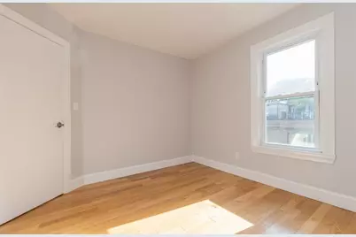 131 Erie St #2, Cambridge, MA 02139 - Photo 13