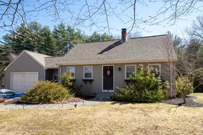 78 Precinct St, Taunton, MA 02718 - Photo 1