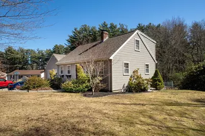 78 Precinct St, Taunton, MA 02718 - Photo 7