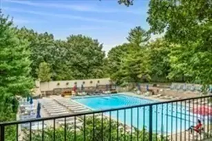 33 Pond Ave, Brookline, MA 02445 - Photo 9