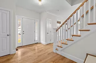 8 Clearview St, Grafton, MA 01519 - Photo 5