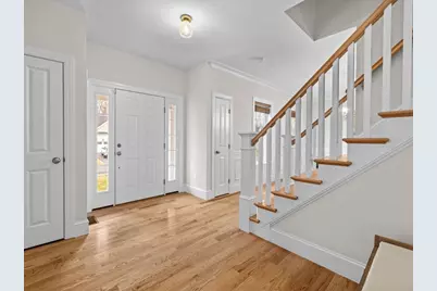 8 Clearview Street, Grafton, MA 01519 - Photo 5