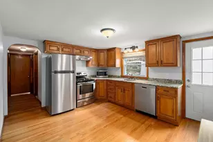 21 Lakeview Ave, Waltham, MA 02451 - Photo 11