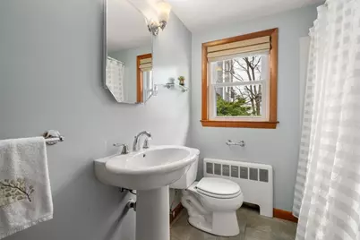 21 Lakeview Ave, Waltham, MA 02451 - Photo 17