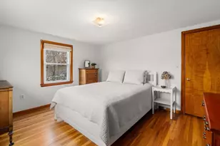 21 Lakeview Ave, Waltham, MA 02451 - Photo 15