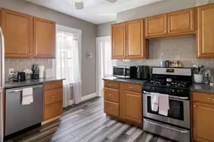 44 Green Leaf, Medford, MA 02155 - Photo 11