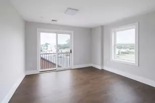 214 Market St, Boston, MA 02135 - Photo 5