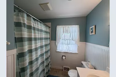 18 Lillian Street, Greenfield, MA 01301 - Photo 21