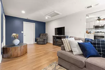 19 Rodwell St, Brockton, MA 02302 - Photo 9