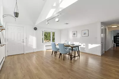 31 Potter Rd, Waltham, MA 02453 - Photo 5