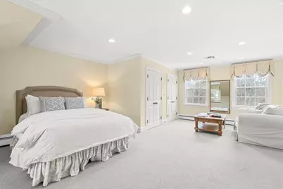 65 Woodcliff Rd, Wellesley, MA 02481 - Photo 33