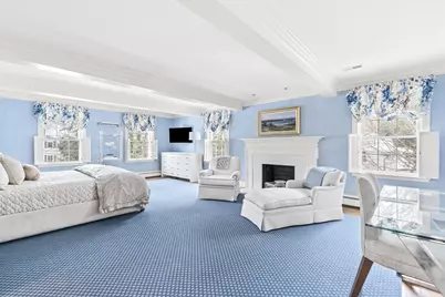 65 Woodcliff Rd, Wellesley, MA 02481 - Photo 17