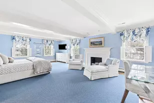 65 Woodcliff Rd, Wellesley, MA 02481 - Photo 17