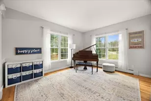 9 Chrisjenn Brook Ln, Lakeville, MA 02347 - Photo 23