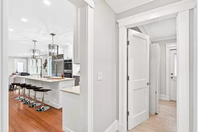 524 Ward St, Newton, MA 02459 - Photo 9