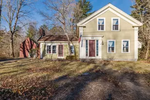 429 South St, Holliston, MA 01746 - Photo 1