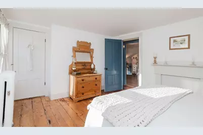 429 South St, Holliston, MA 01746 - Photo 23