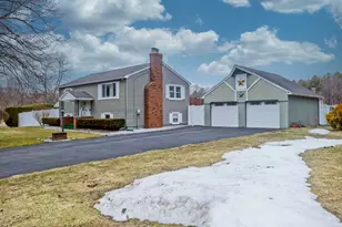 125 Pondview Dr, Ludlow, MA 01056 - Photo 3
