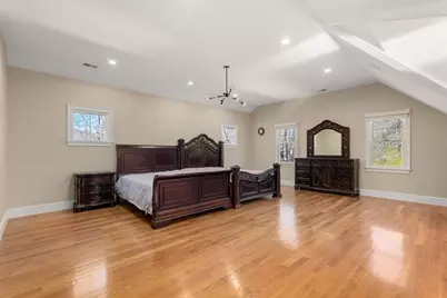 11 Bobolink Rd, Wellesley, MA 02481 - Photo 15