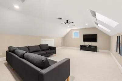 11 Bobolink Rd, Wellesley, MA 02481 - Photo 23