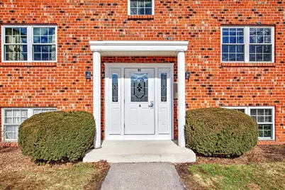 91 Pleasant St #A6, Medfield, MA 02052 - Photo 3