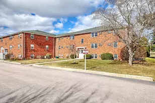 91 Pleasant St, Medfield, MA 02052 - Photo 1