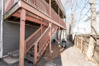 7-11 Gibbs Ct, Waltham, MA 02452 - Photo 29