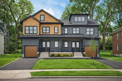 84 East Side Pkwy #84, Newton, MA 02460 - Photo 1