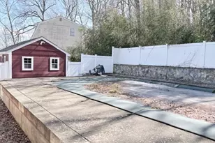 225 Golden Hill Ave, Haverhill, MA 01830 - Photo 25