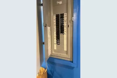 225 Golden Hill Ave, Haverhill, MA 01830 - Photo 5