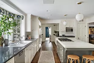 10 Lanark Rd, Wellesley, MA 02481 - Photo 13