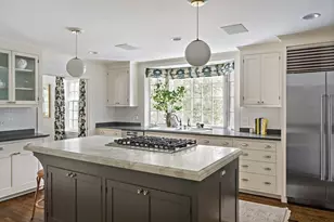 10 Lanark Rd, Wellesley, MA 02481 - Photo 11