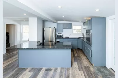 9 Easy St, Northborough, MA 01532 - Photo 3