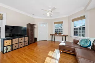 8 Parker Rd, Wakefield, MA 01880 - Photo 11