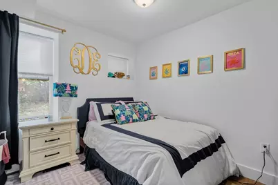 211 W 9th St, Boston, MA 02127 - Photo 19