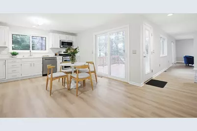 20 Country Club Ln #D, Milford, MA 01757 - Photo 11