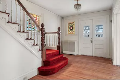 162 E Haverhill Street, Lawrence, MA 01841 - Photo 3